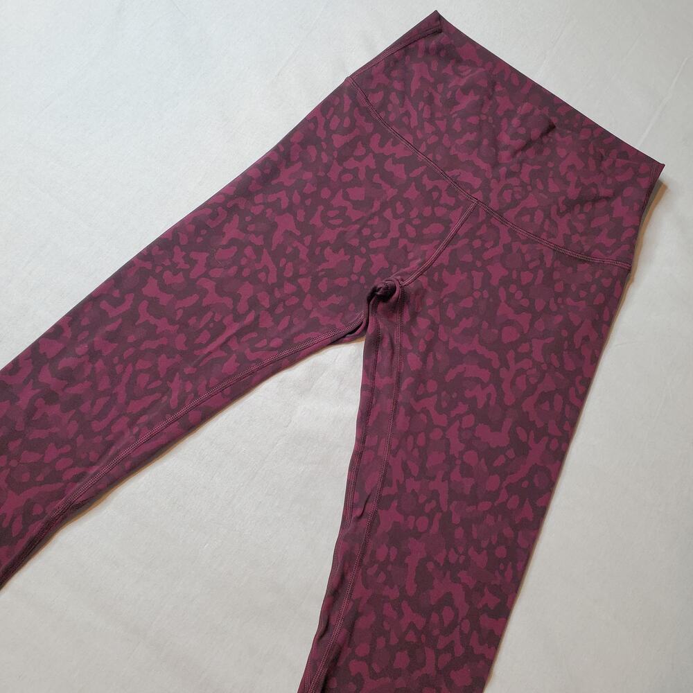 Lululemon Womens Size 6 Align Pant II 25" Formation Camo Dark Adobe Multi W5BY3S